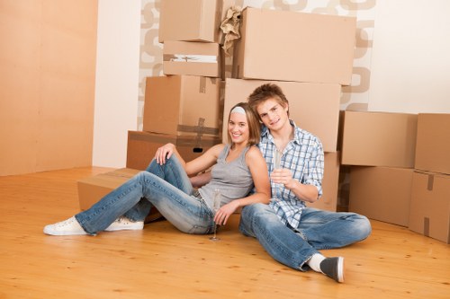 Moving truck service for homes in Marylebone with local street access